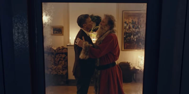 Enjoy beautiful Christmas love story of Santa and Harry, with tears in eyes and joy in hearts