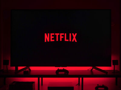 Netflix announcesÂ huge package price cut, much to everyone's surprise